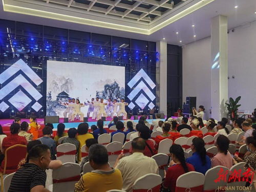 展宜家风华，启东宜新篇 记东宜社区文艺汇演暨“牵手芙蓉”广场文化月月演活动